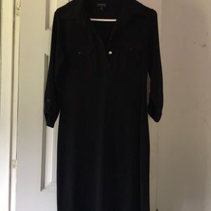En Focus size 6 knee length black dress